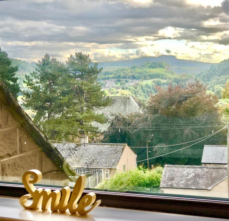 Hilltop House Is A Welcoming 2 Bedroom Property Matlock  Exterior foto